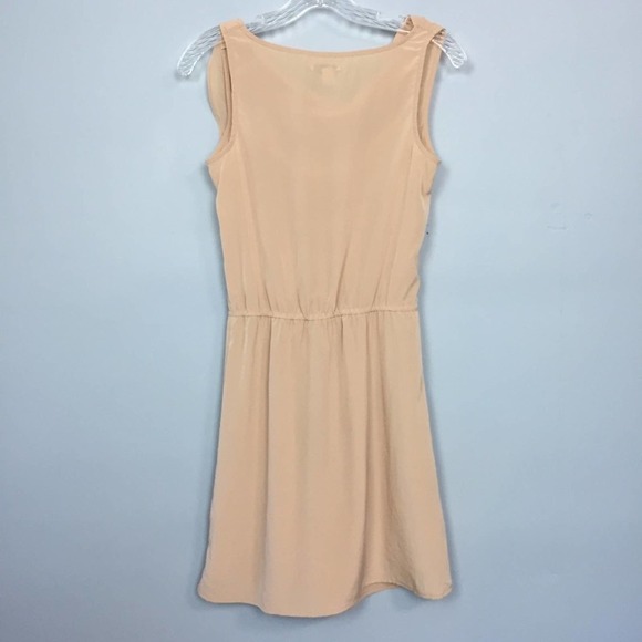Gap Sleeveless Drape Neck Elastic Waist Ruffle Satin Dress Women’s Size 0 Beige - Picture 6 of 12